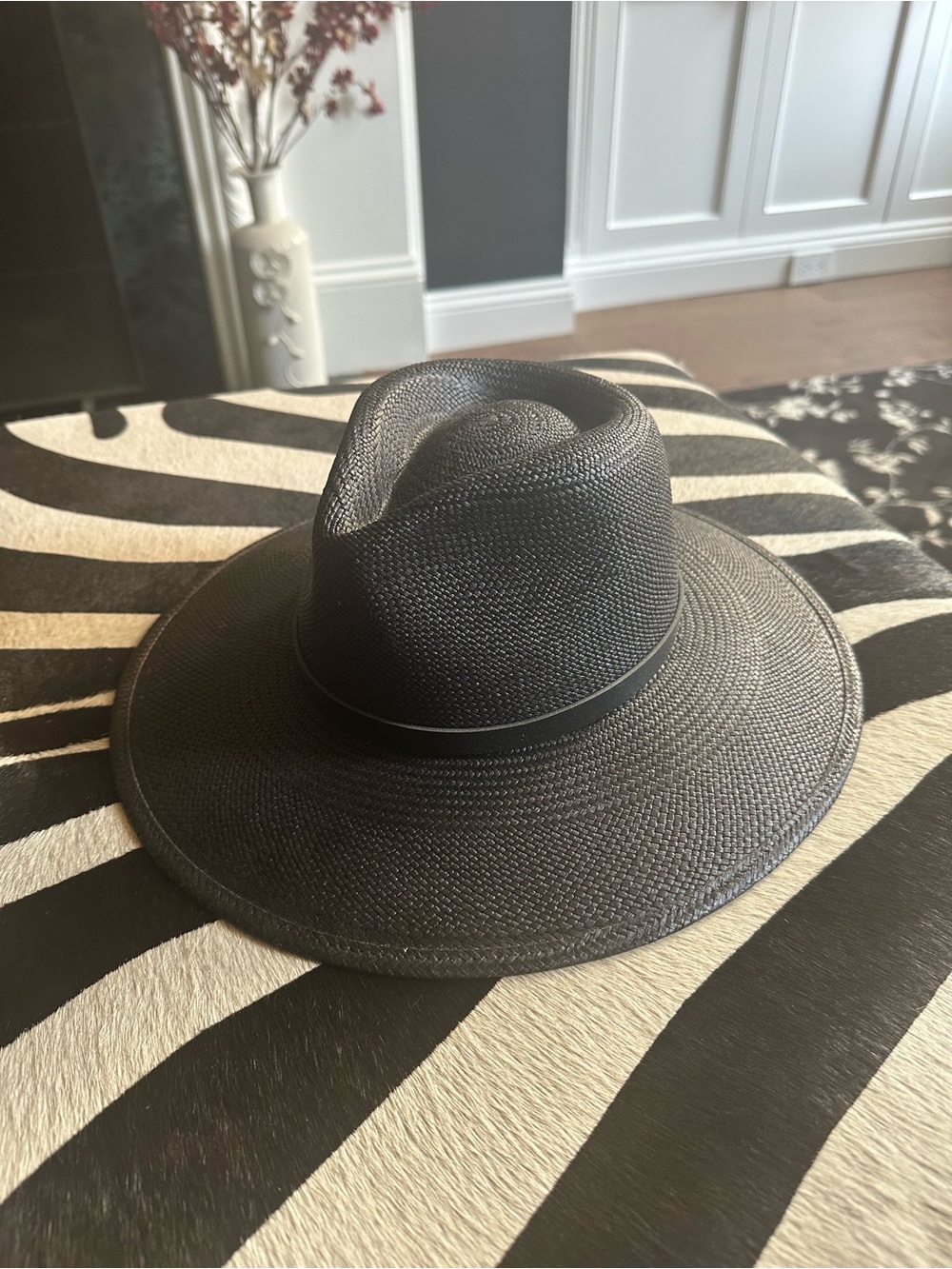 Janessa Leone Black Wide-Brim Fedora Hat - Picture 2 of 5